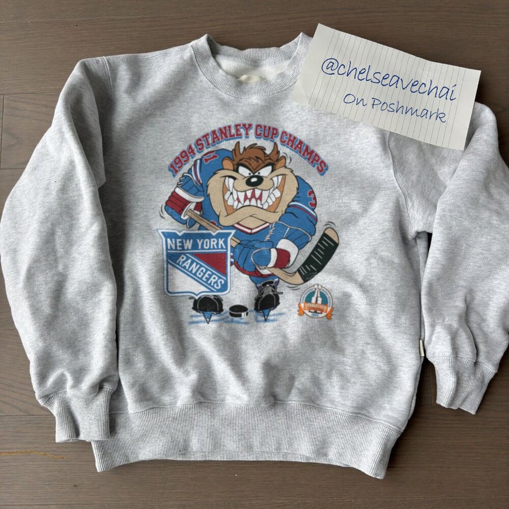 Vintage TAZ Looney Tunes New York Rangers Hockey Sweatshirt NHL Rangers  Shirt